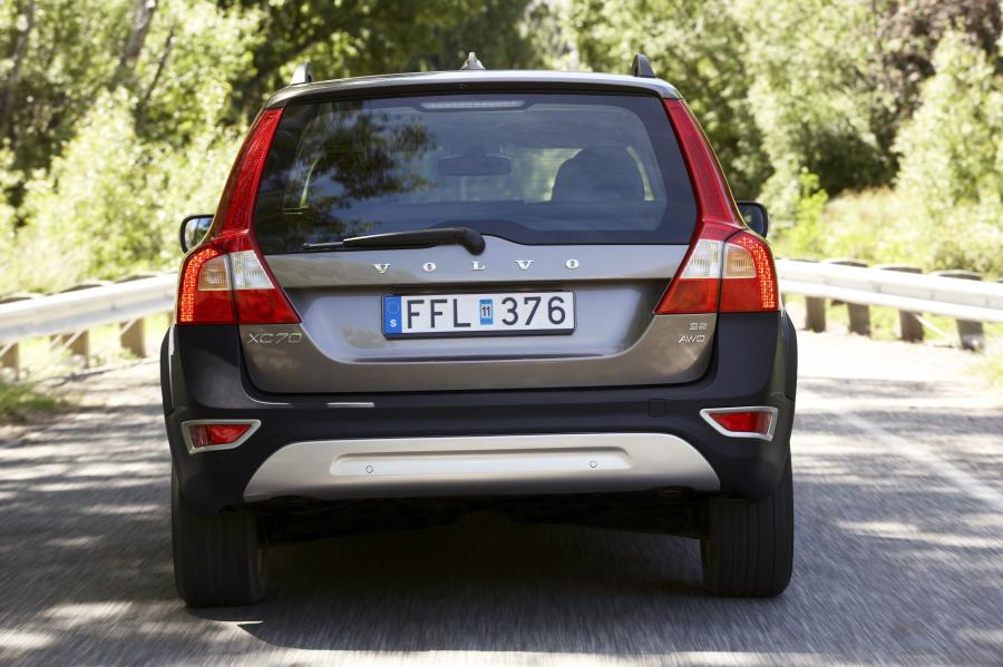  Volvo XC70 3.2 AWD 2008 года  (фото 51 из 68)